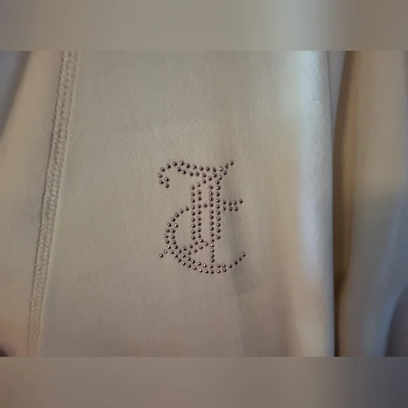 White Juicy Robe - Picture 4 of 4
